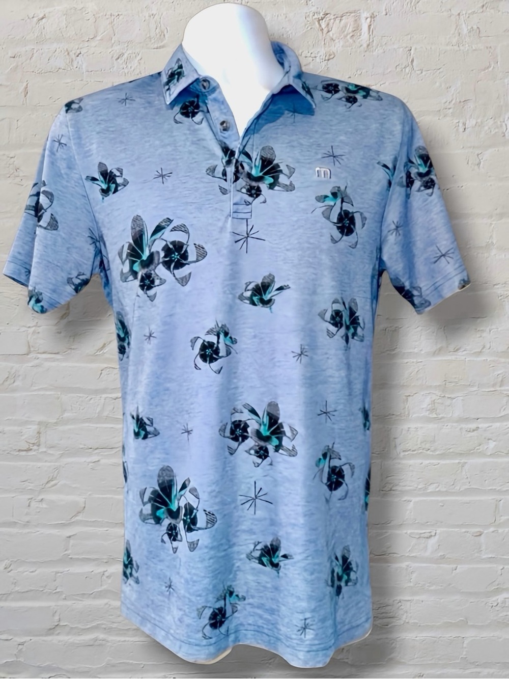 Travis Mathew Blue Floral Print Golf Polo Shirt Medium| 1MS071 Pima Cotton Blend